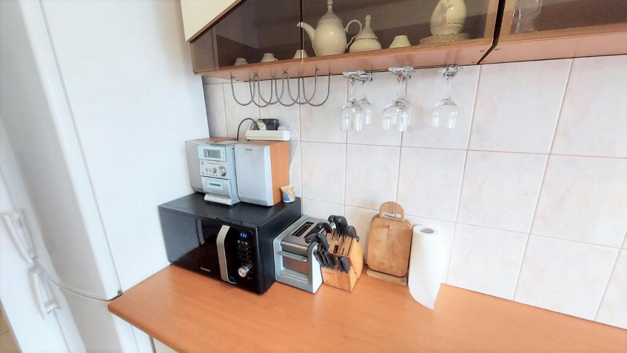 Ultracentral - Apartament Modern - Panoramic View Bacău Exteriér fotografie